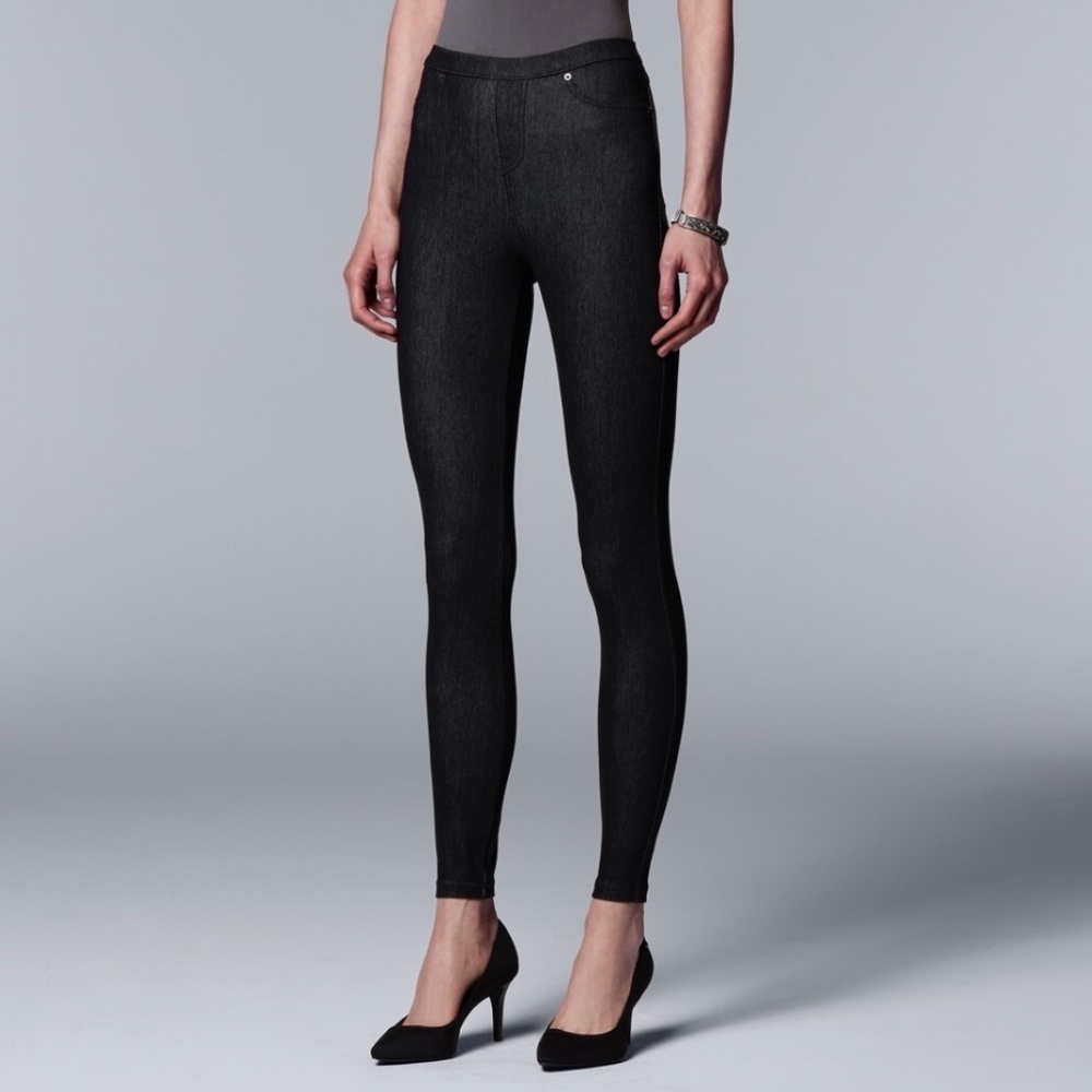 🌟Simply Vera Vera Wang Denim Leggings Black/S